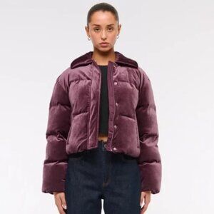Abercrombie & Fitch Cropped Velvet Puffer Jacket - Deep Wine
